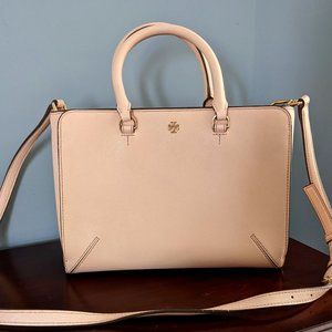 Tory Burch Small Robinson Zip Tote in Apricot